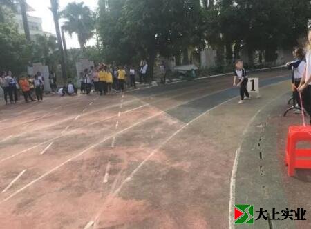 學(xué)校舊操場