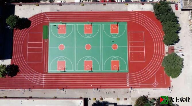 操場(chǎng)航拍圖