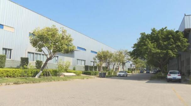 老舊廠房改成運動館，卻忽略了消防設施的改造升級，被責令整改