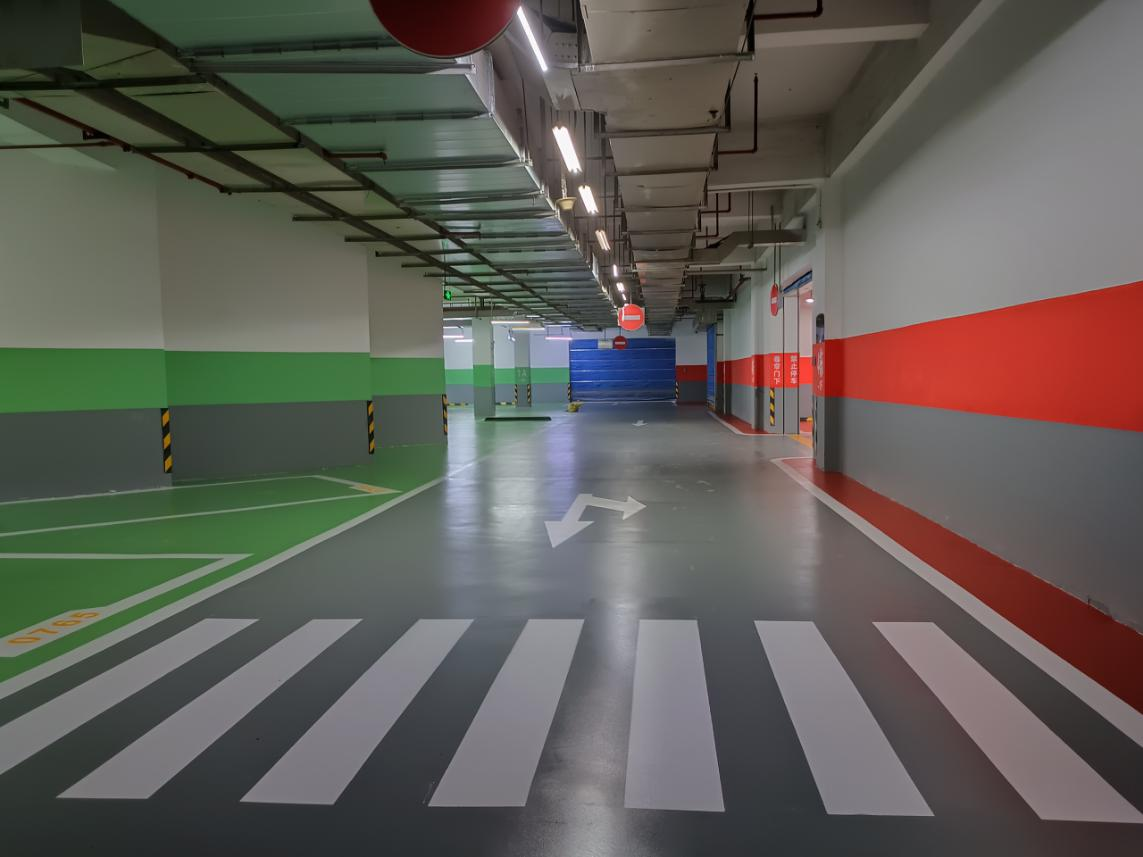 車庫(kù)環(huán)氧地坪漆