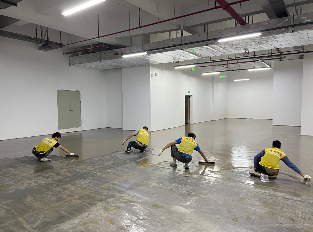 500萬項目-新產(chǎn)業(yè)生物大廈地坪漆及交通設施工程