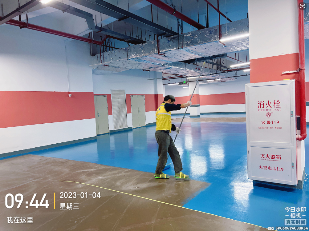 500萬項目-新產(chǎn)業(yè)生物大廈地坪漆及交通設施工程