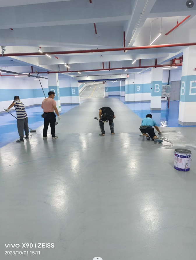 長(zhǎng)沙市平吉上府地坪漆及交通設(shè)施工程